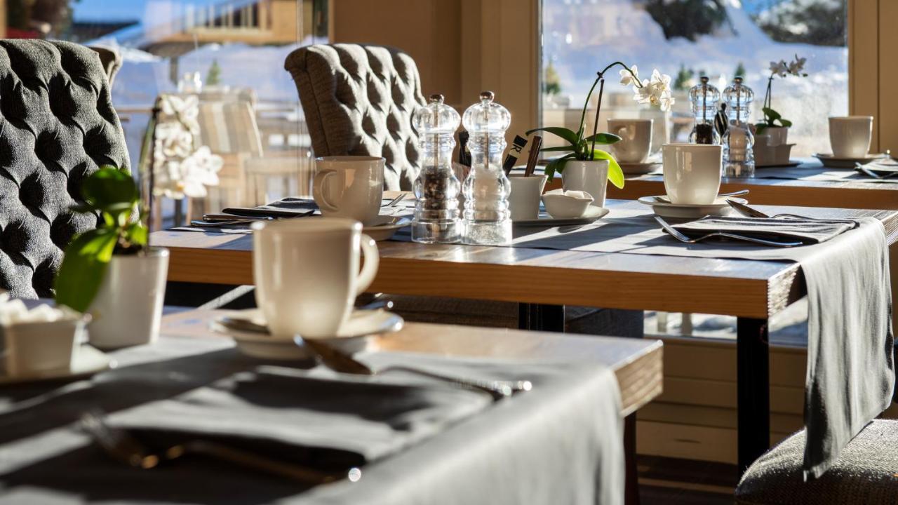 Golfhotel Les Hauts De Gstaad & Spa Kültér fotó