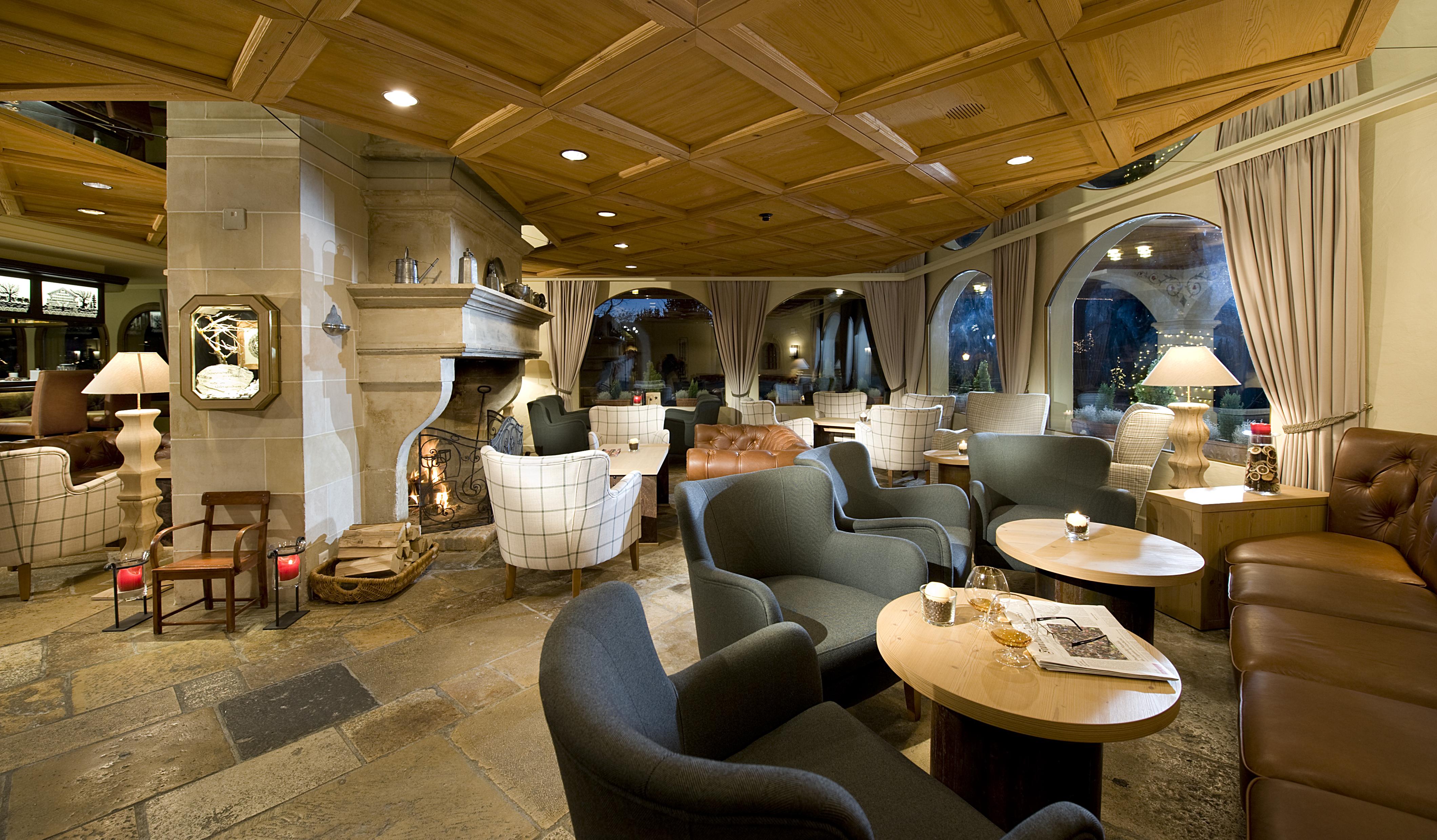 Golfhotel Les Hauts De Gstaad & Spa Kültér fotó